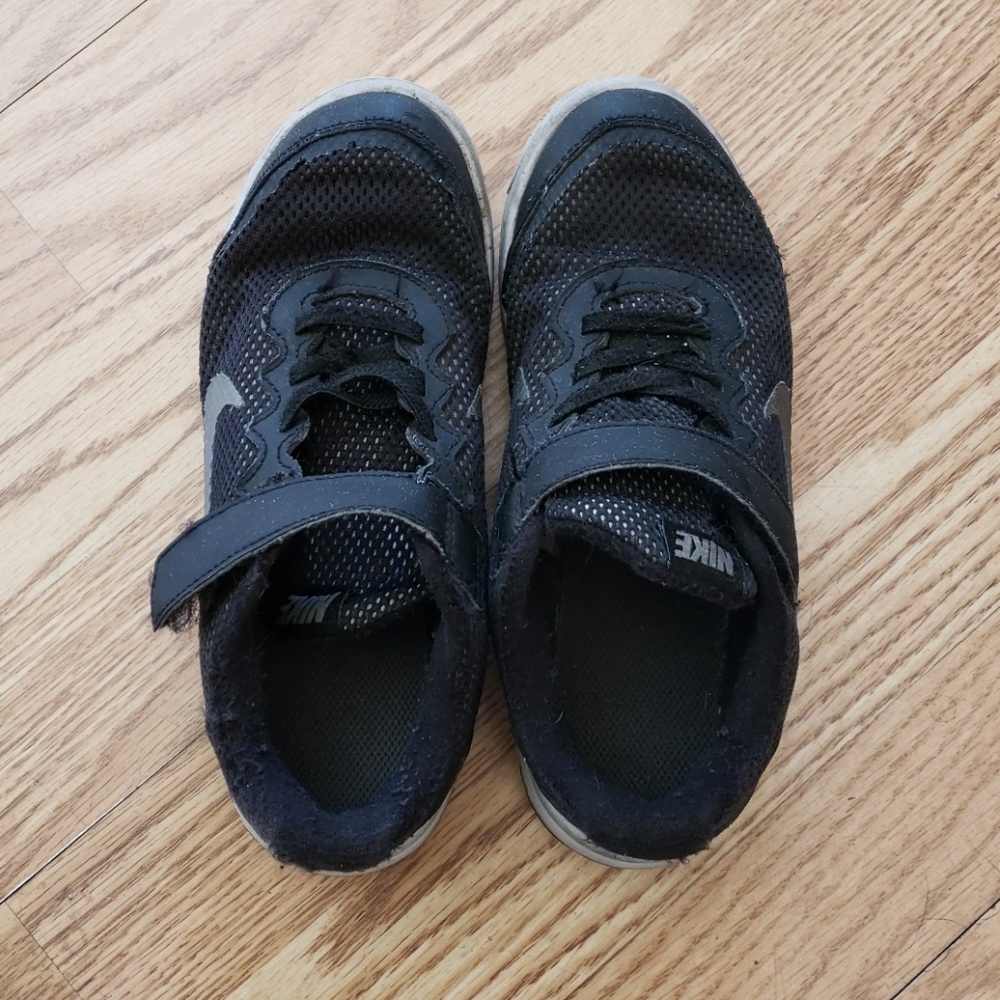 Boy's Nike Shoes